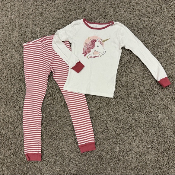 Carter’s four-piece bundle of girls uniform pajamas, size 7 - Picture 4 of 4